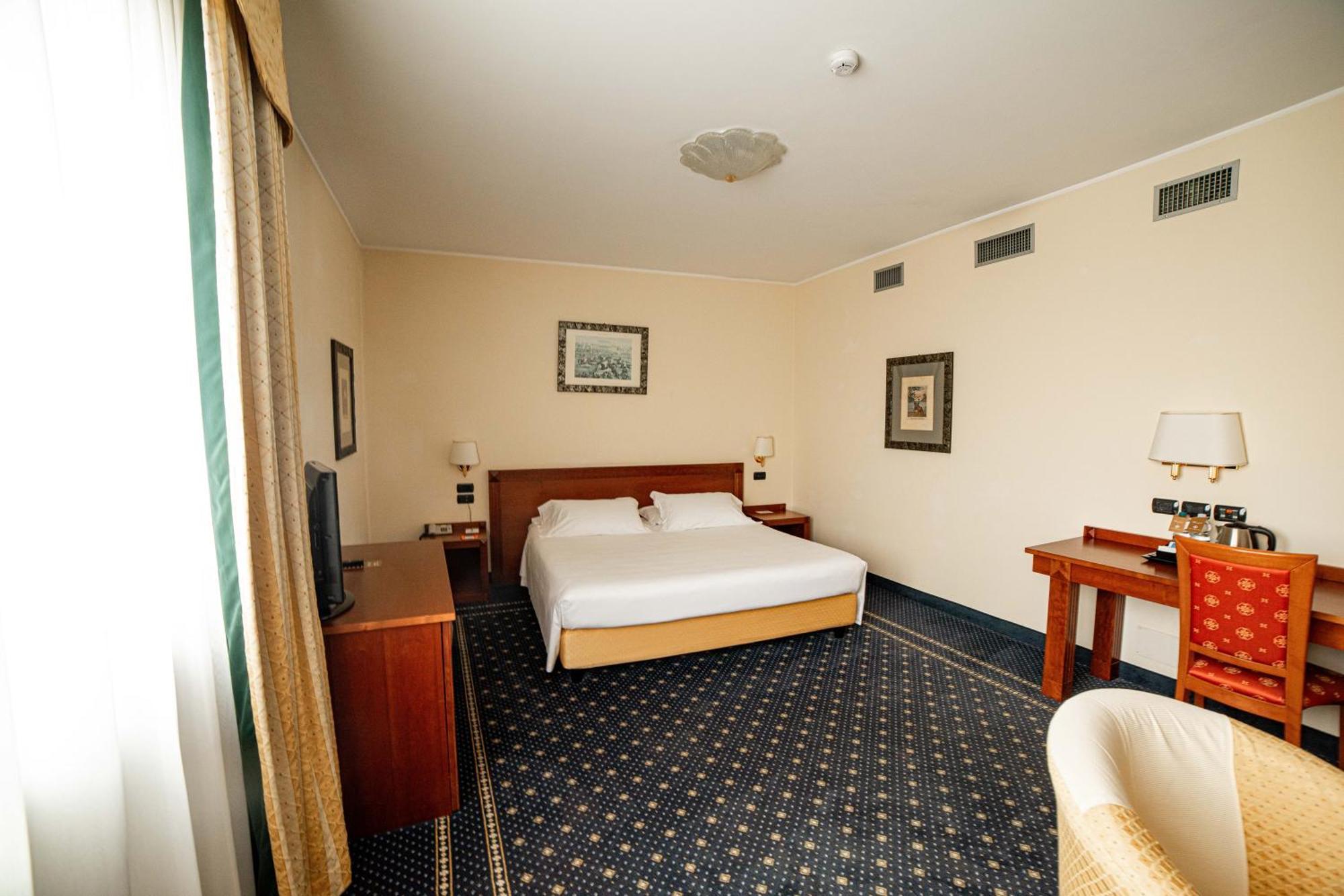 Phi Hotel Cavalieri Bra Eksteriør billede